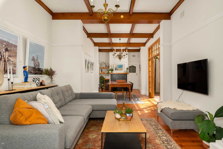 To Let 4 Bedroom Property for Rent in Gardens Western Cape